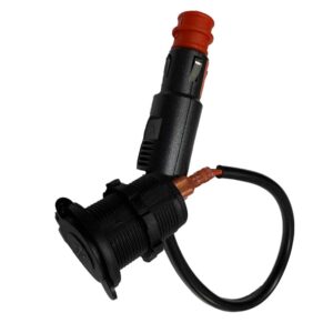 Das Bild zeigt ein freigestelltes USB 12 Volt Kabel von vorne